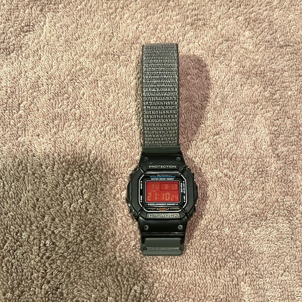 G Shock DW-5600E-1V